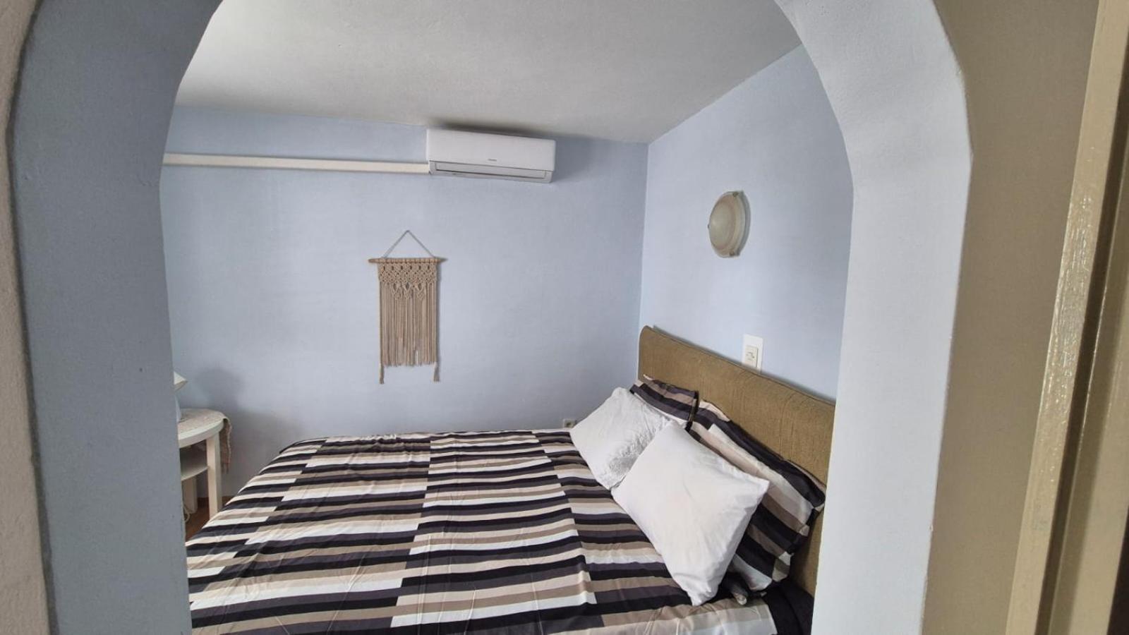 Apartment Bunjo'S Beach House Трогир Экстерьер фото